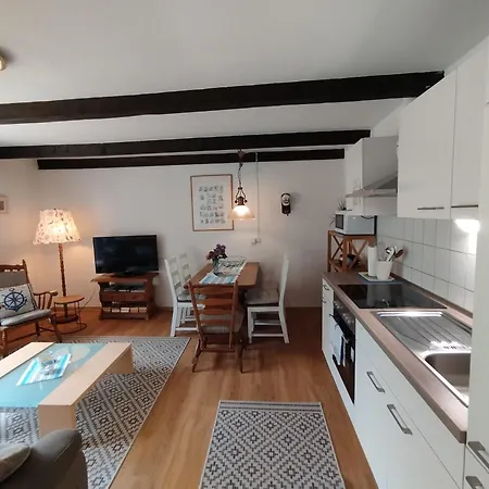 Butterburg Tomke - Reihenhaus Mit Terrasse Apartmán *